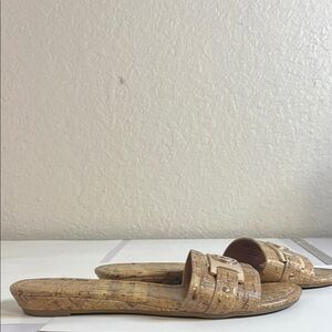 Stylish Guess Tan Women's Slide Sandals